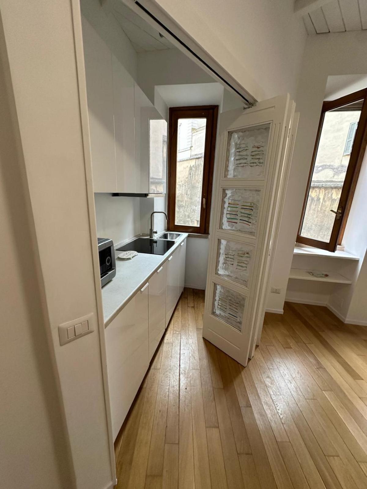 Trevi Smart Flat Apartment โรม ภายนอก รูปภาพ